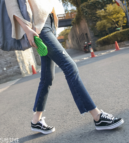 牛仔褲要經(jīng)常洗嗎？洗太頻繁并不好