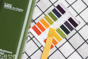 悅木之源和伊麗莎白雅頓哪個好？兩款精華大比拼