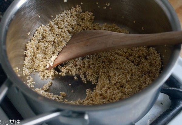 藜麥怎么吃最有營(yíng)養(yǎng) 5種吃法推薦