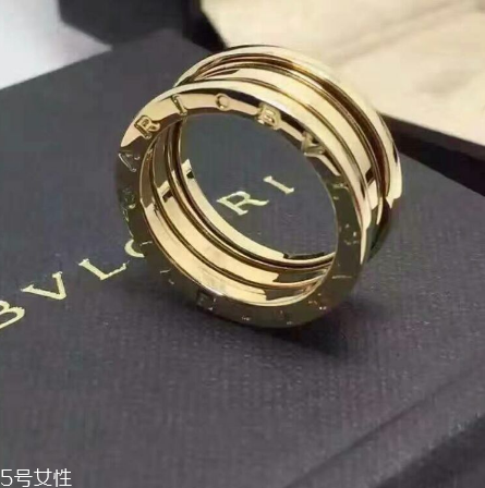 寶格麗戒指是什么材質(zhì)？愛的專屬定制