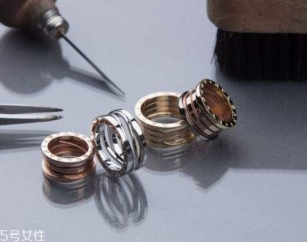 寶格麗戒指是什么材質(zhì)？愛的專屬定制