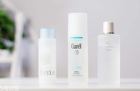 國產(chǎn)化妝水哪個牌子好 護膚過程必備單品 國產(chǎn)化妝水哪個牌子好 護膚過程必備單品