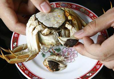 陽澄湖大閘蟹怎么吃？食陽澄湖大閘蟹注意事項(xiàng)