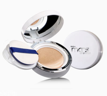 油皮用什么氣墊？控油且保濕