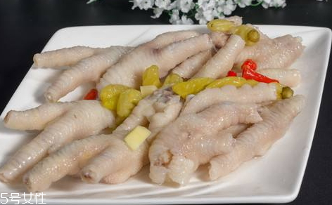 雞爪為什么那么白 原因你知道多少 雞爪為什么那么白 原因你知道多少