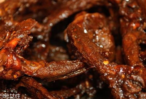 鴨架可以放多久 隔夜鴨架吃法 鴨架可以放多久 隔夜鴨架吃法