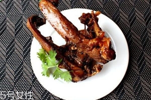 鴨架可以放多久 隔夜鴨架吃法 鴨架可以放多久 隔夜鴨架吃法