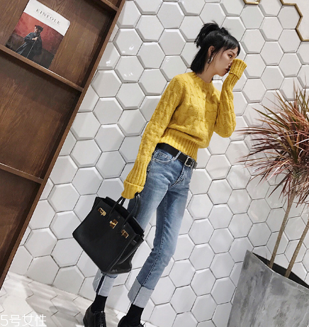 牛仔褲用醋泡還是用鹽？鹽和醋都可以減少掉色