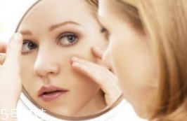 春季如何預(yù)防皮膚過(guò)敏？選擇敏感肌專(zhuān)用護(hù)膚品