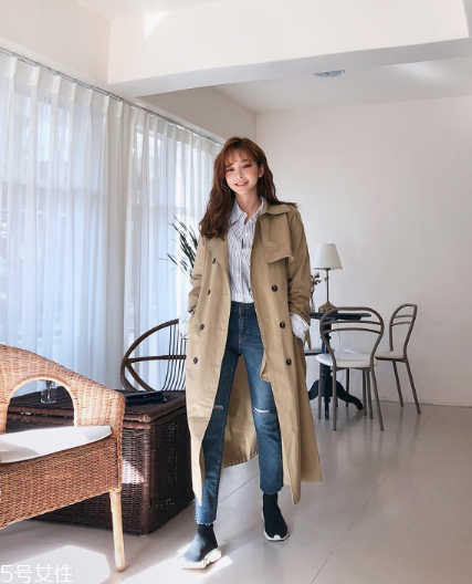 風(fēng)衣搭配什么鞋子？早春美出新高度