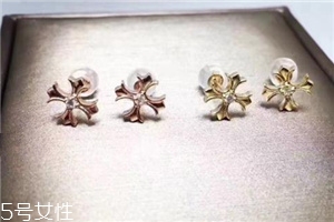 克羅心耳釘多少錢？專屬于你的個(gè)性定制