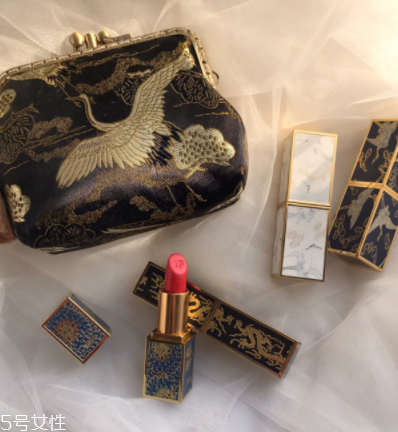 tf口紅2018新年限量裝試色 極致誘惑撩人 tf口紅2018新年限量裝試色 極致誘惑撩人