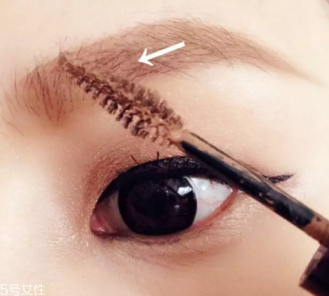 染眉膏可以洗掉嗎？防水染眉膏要卸妝