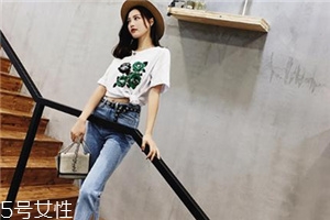 牛仔褲染上紅色怎么辦？牛仔褲染色別擔(dān)心