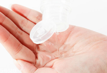 江原道卸妝水適合敏感肌嗎？敏感皮放心用