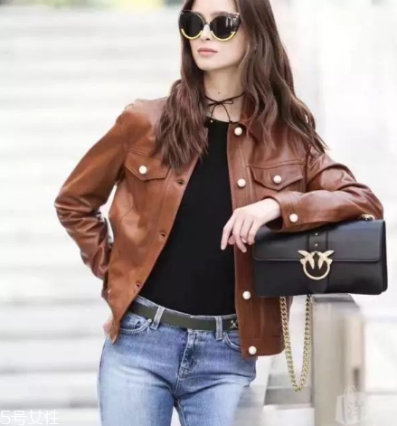 pinko是奢侈品嗎？少女感爆炸的包包