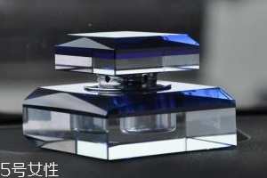 車載香水什么味道好？長途駕駛用醒香型香水
