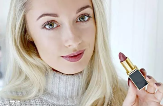 吃土色口紅適合黃皮嗎？黃皮白皮都百搭