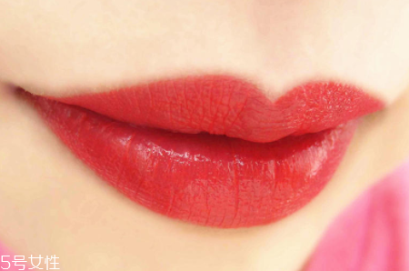 菲詩(shī)小鋪豆沙色和沙灘色哪個(gè)好看？沙灘色更成熟