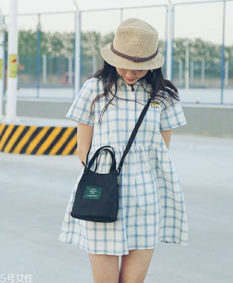 帆布包什么款式好看？這個春天一起文藝起來