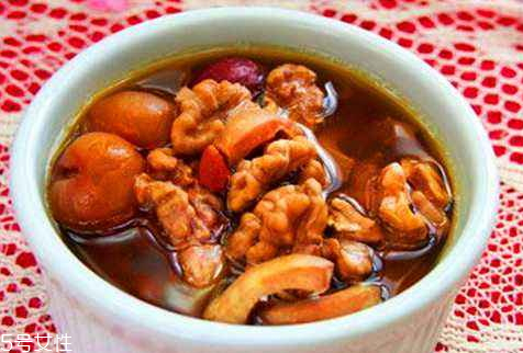 豬腰能和雞蛋一起吃嗎 豬腰能和雞蛋一起吃嗎