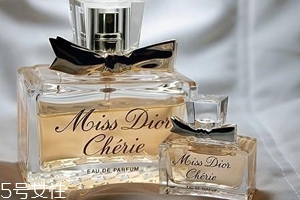 香水太濃如何稀釋？用柑橘香味混合