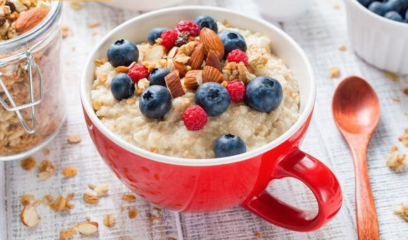 燕麥片怎么吃才減肥 燕麥4大營養(yǎng)關(guān)鍵 燕麥片怎么吃才減肥 燕麥4大營養(yǎng)關(guān)鍵