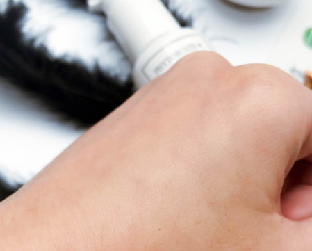 sisley希思黎和雅詩蘭黛哪個好？