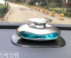 汽車香水真假辨別 真香水沒(méi)有酒精味