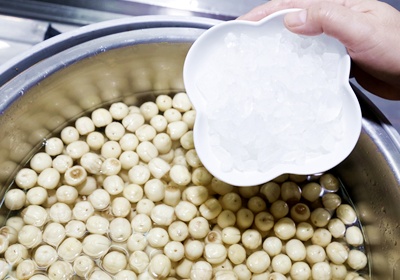 蓮子用涼水還是熱水泡 別先泡冷水 蓮子用涼水還是熱水泡 別先泡冷水