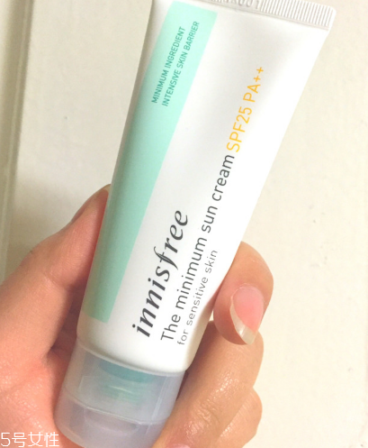 碧柔和悅詩(shī)風(fēng)吟防曬哪個(gè)好 平價(jià)水潤(rùn)防曬 碧柔和悅詩(shī)風(fēng)吟防曬哪個(gè)好 平價(jià)水潤(rùn)防曬