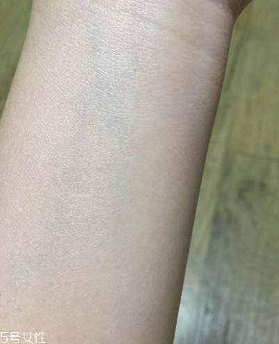 碧柔和悅詩(shī)風(fēng)吟防曬哪個(gè)好 平價(jià)水潤(rùn)防曬 碧柔和悅詩(shī)風(fēng)吟防曬哪個(gè)好 平價(jià)水潤(rùn)防曬