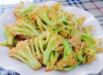 花菜炒多久能熟？5分鐘就足夠