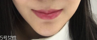 希思黎腮紅筆怎么用？這么做打造修長小臉