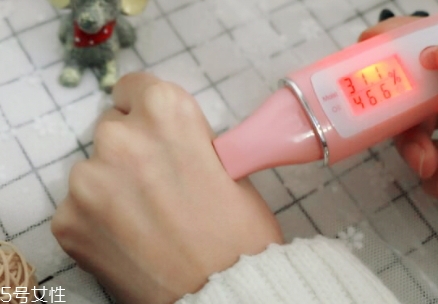 sisley希思黎花香潤膚水評測 肌膚像花朵一樣綻放 sisley希思黎花香潤膚水評測 肌膚像花朵一樣綻放