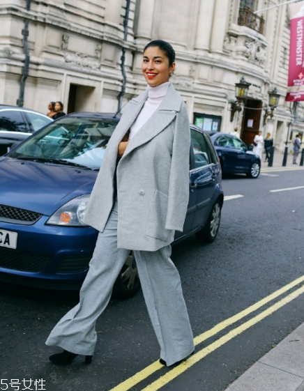 寬松西裝怎么搭配？玩轉(zhuǎn)oversize個(gè)性風(fēng)