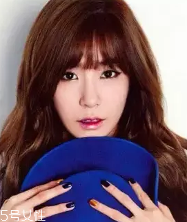 寬額頭適合什么劉海？2018額頭寬劉海圖片