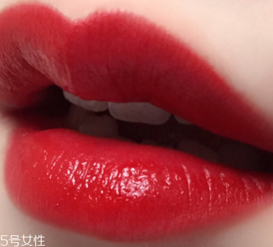 阿瑪尼401和402哪個(gè)好看？401黃皮摯愛(ài)