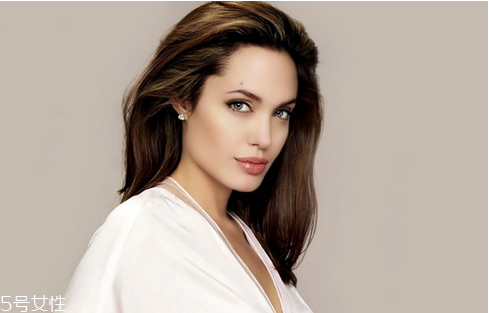 2022豆沙色口紅哪個牌子最火 經(jīng)典不過時 2022豆沙色口紅哪個牌子最火 經(jīng)典不過時