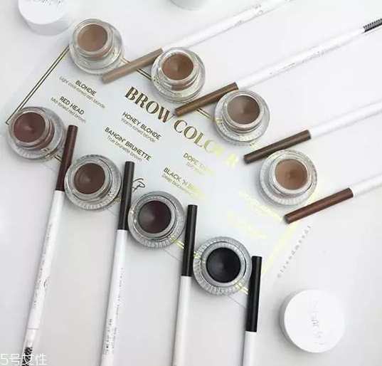 眉膠干了怎么辦？加水稀釋一下