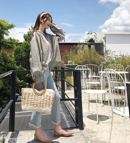 牛仔褲a和b有什么區(qū)別？牛仔褲版型大不同