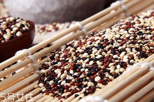 藜麥煮熟了怎么像蟲子？