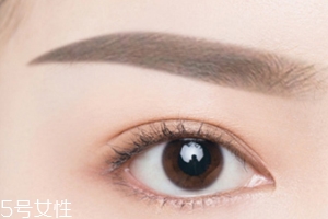 眉粉用久了結(jié)塊怎么辦？用眉刷戳碎