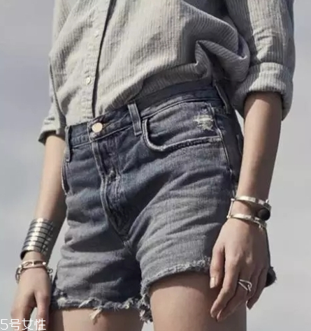 j brand牛仔褲怎么樣？最值得投資的牛仔褲