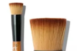 定妝粉用刷子好還是用粉撲好？新手用粉撲
