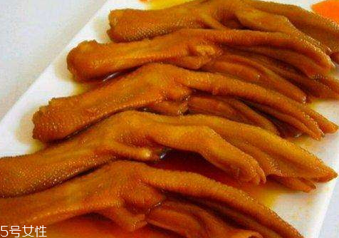 泡椒鴨掌怎么吃 肉質筋道有味 泡椒鴨掌怎么吃 肉質筋道有味