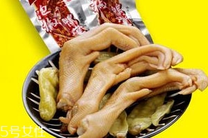 泡椒鴨掌怎么吃 肉質筋道有味 泡椒鴨掌怎么吃 肉質筋道有味