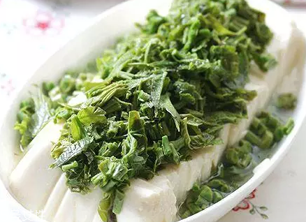 香椿涼拌怎么做好吃？超級簡單的3道開胃菜