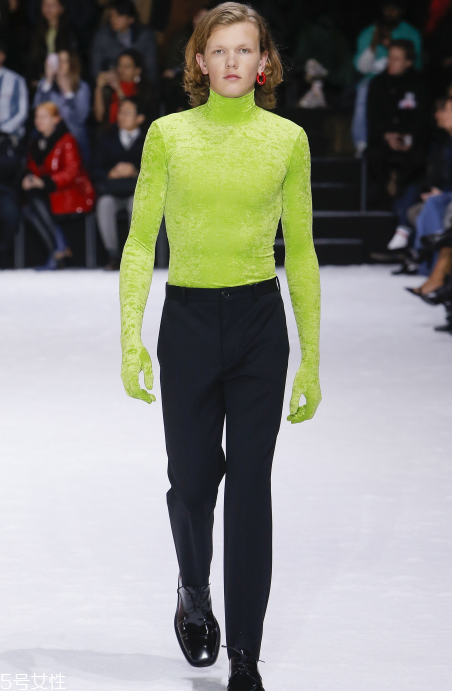 balenciaga巴黎世家2018秋冬系列好看嗎_有哪些款式？