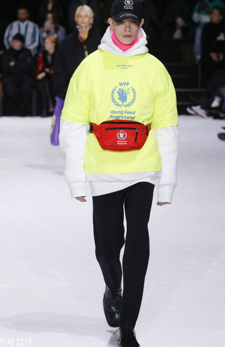 balenciaga巴黎世家2018秋冬系列好看嗎_有哪些款式？